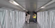le confort dans une passerelle d'avion